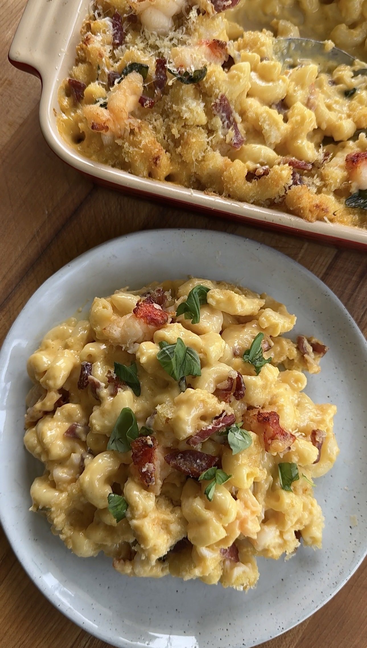 lobster-macaroni-&-cheese
